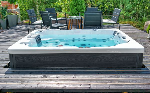 Spa Deck Remodeling in Rockford
