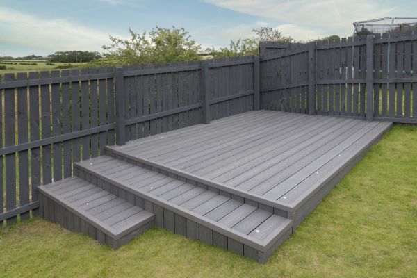 Vinyl Deck Construction in Rockford