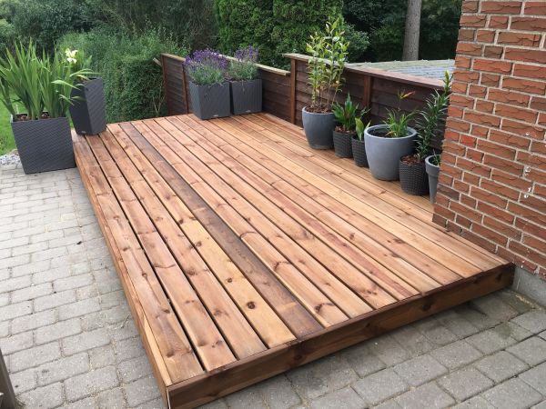 Platform Deck Installation in Rockford